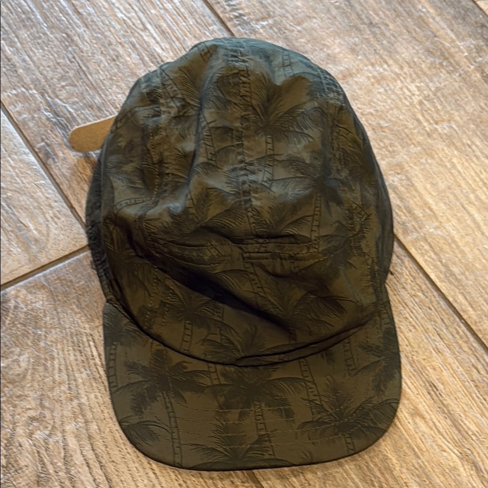 EUC Gymboree palm tree print hat, sz XS/S